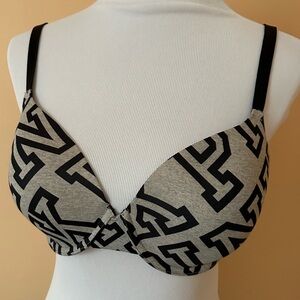 Victoria’s Secret PINK T-Shirt Bra